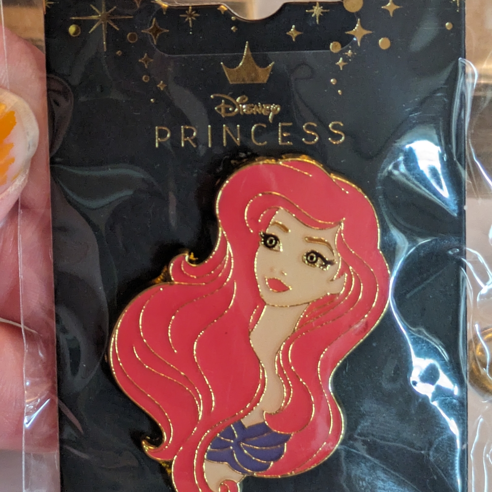 Princess Enamel Pin with Red Hair - Picture 2 of 5